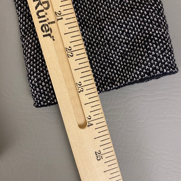 St. John Collection Knit Blazer Womens Size 6 Gray Black Metallic Sparkle Career - Picture 16 of 16